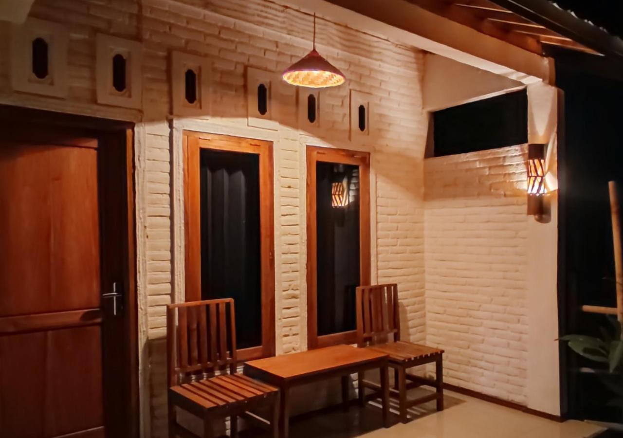 Sarang Walet Homestay Tetebatu Exterior foto
