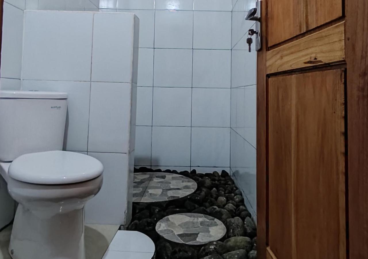 Sarang Walet Homestay Tetebatu Exterior foto
